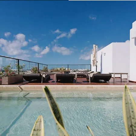 La Quinta Luxury Residence